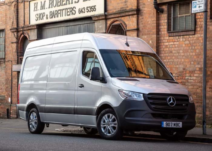 Medium Campervan Mercedes-Benz Sprinter